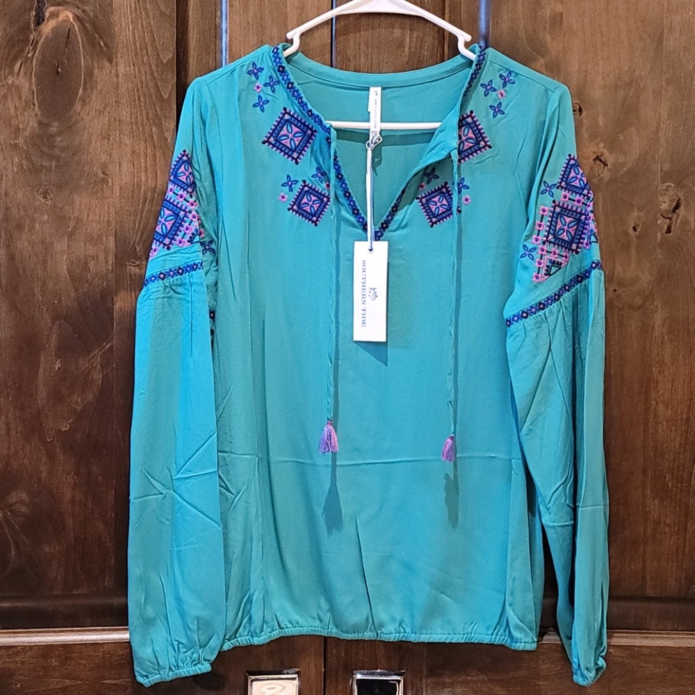 NWT Southern Tide embroidered top, XS